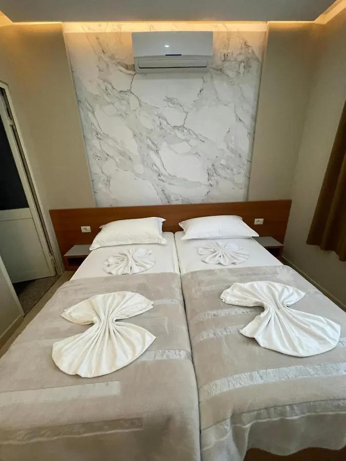 Hotel Emigranti Shkodra